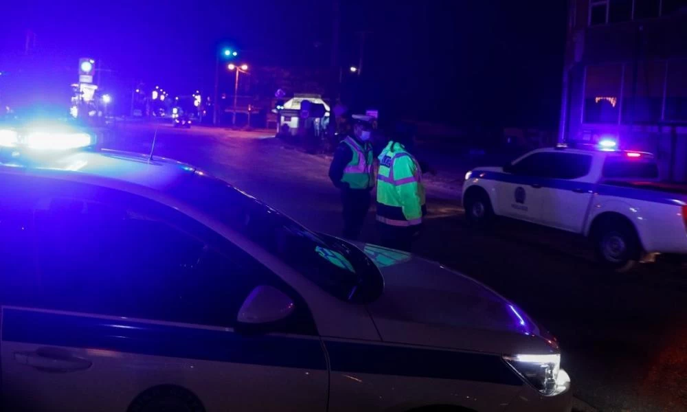 Καταδρομική επίθεση σε σύνδεσμο του Ολυμπιακού στον Πειραιά